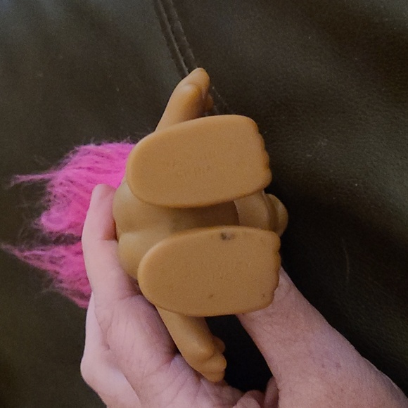 Vintage Pink-Haired Troll Doll - Picture 4 of 6